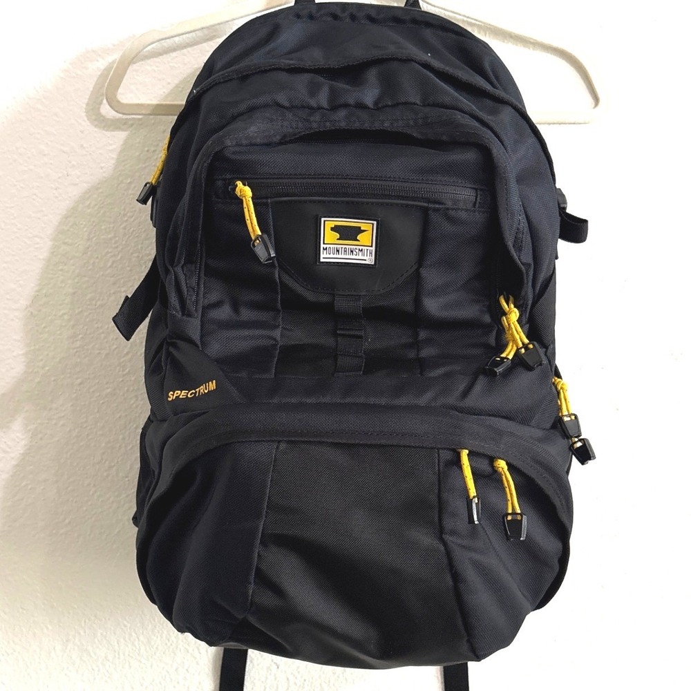Mountainsmith Spectrum Camera Backpack Black Yellow Padded DSLR Laptop Bag
